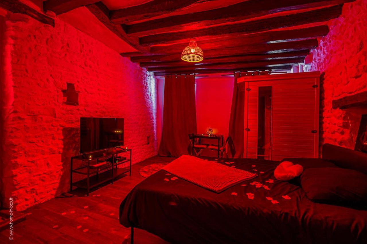 Love Room - Sauna - Secret Suite Au Calme Etampes Exterior photo
